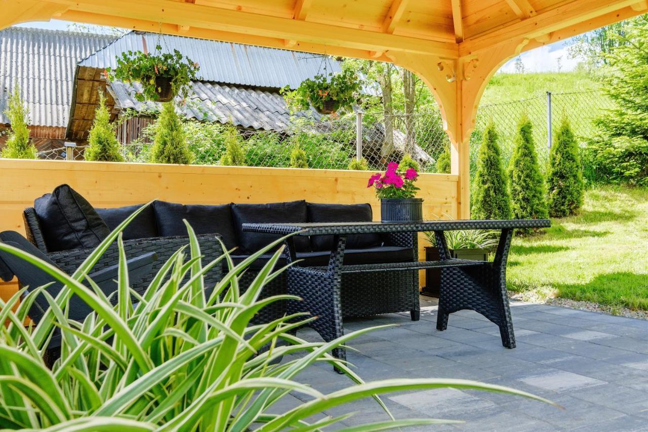 Ferienwohnung U Tatarow Suche Exterior foto