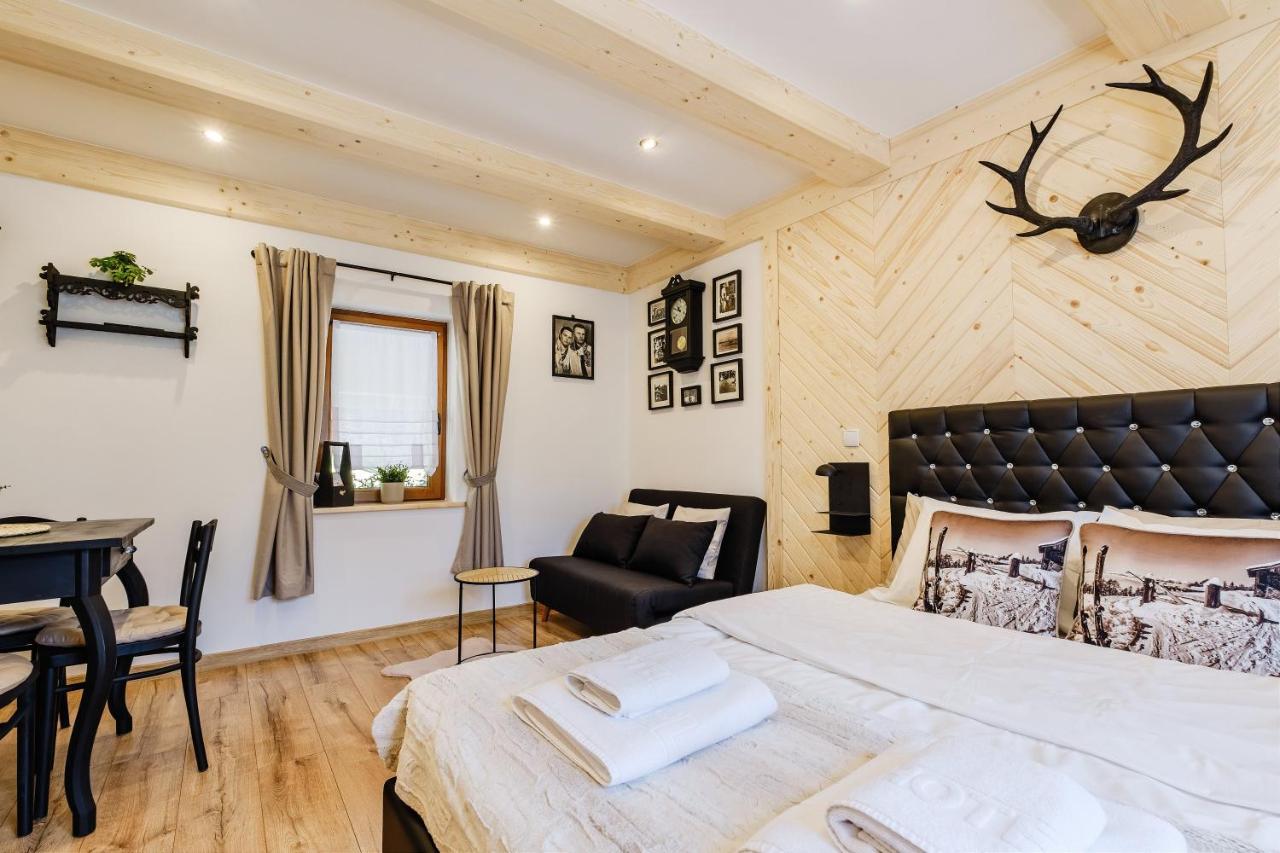 Ferienwohnung U Tatarow Suche Exterior foto