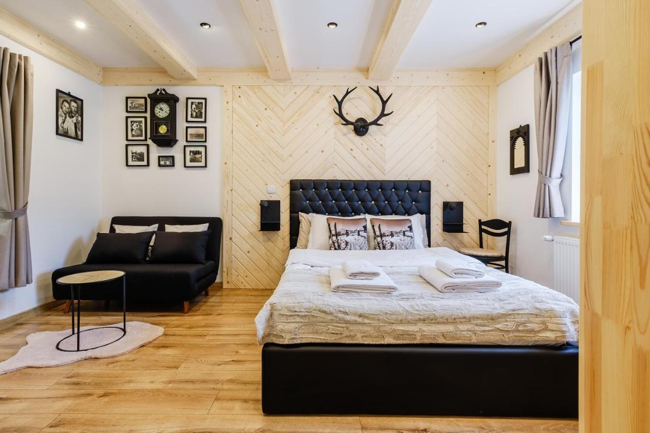 Ferienwohnung U Tatarow Suche Exterior foto